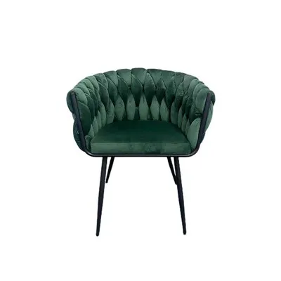 В чём разница между штабелируемыми и нештабелируемыми обеденными стульями?